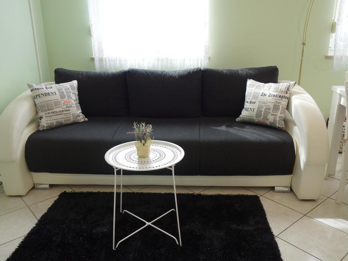 Apartment Melli PUY Eksteriør bilde